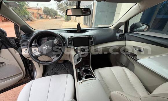 Sayi Na hannu Toyota Venza Azurfa Mota in Ouagadougou a Burkina Faso Sayi Na hannu Toyota Venza Azurfa Mota in Ouagadougou a Burkina Faso