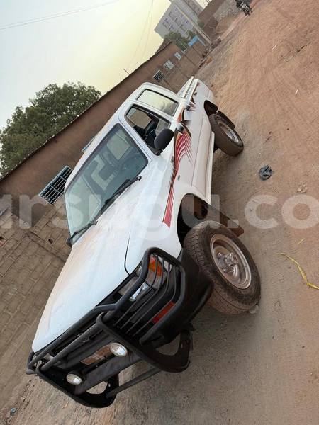 Big with watermark toyota hilux burkina faso ouagadougou 11680