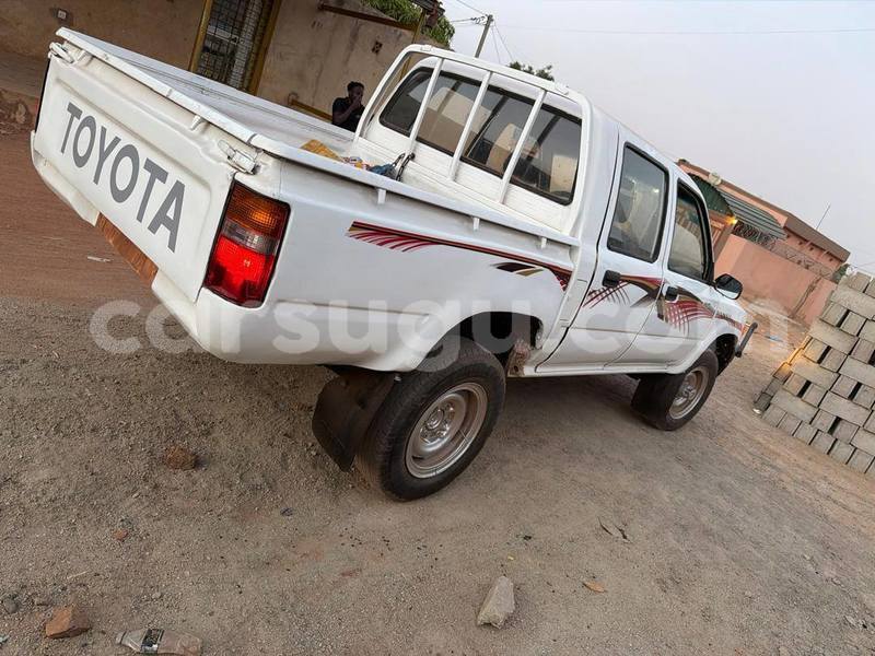 Big with watermark toyota hilux burkina faso ouagadougou 11680