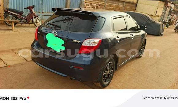 Sayi Na hannu Toyota Matrix Azurfa Mota in Ouagadougou a Burkina Faso Sayi Na hannu Toyota Matrix Azurfa Mota in Ouagadougou a Burkina Faso