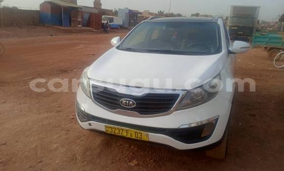 Acheter Occasion Voiture Kia Sportage Blanc à Ouagadougou, Burkina-Faso