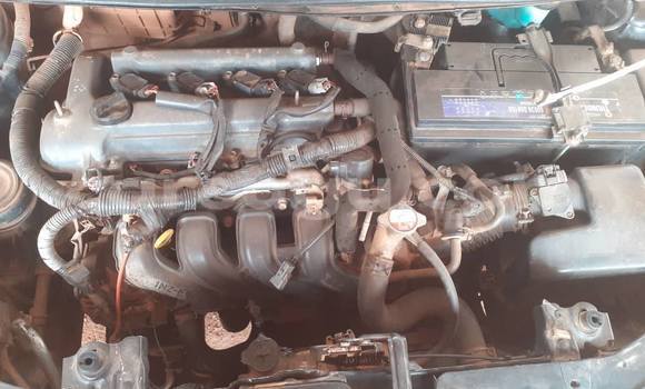 Sayi Na hannu Toyota Yaris White Mota in Ouagadougou a Burkina Faso Sayi Na hannu Toyota Yaris White Mota in Ouagadougou a Burkina Faso