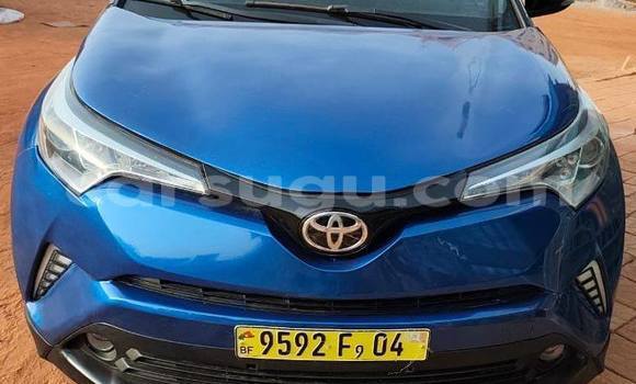Acheter Occasion Voiture Toyota C-HR Bleu à Ouagadougou, Burkina-Faso