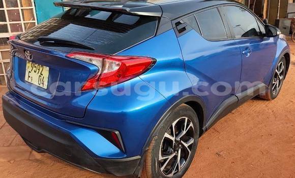 Sayi Na hannu Toyota C-HR Blue Mota in Ouagadougou a Burkina Faso Sayi Na hannu Toyota C-HR Blue Mota in Ouagadougou a Burkina Faso