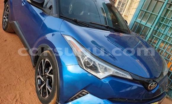 Sayi Na hannu Toyota C-HR Blue Mota in Ouagadougou a Burkina Faso Sayi Na hannu Toyota C-HR Blue Mota in Ouagadougou a Burkina Faso