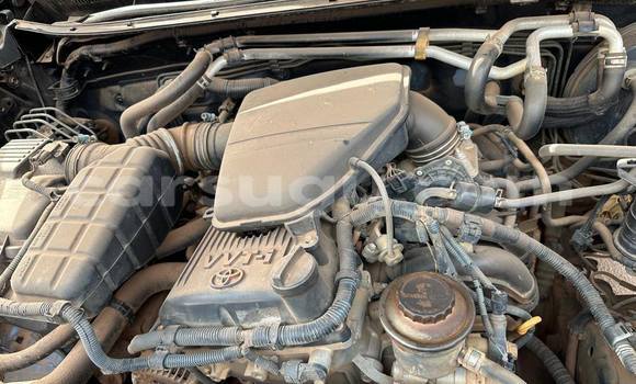 Sayi Na hannu Toyota Prado Black Mota in Ouagadougou a Burkina Faso Sayi Na hannu Toyota Prado Black Mota in Ouagadougou a Burkina Faso