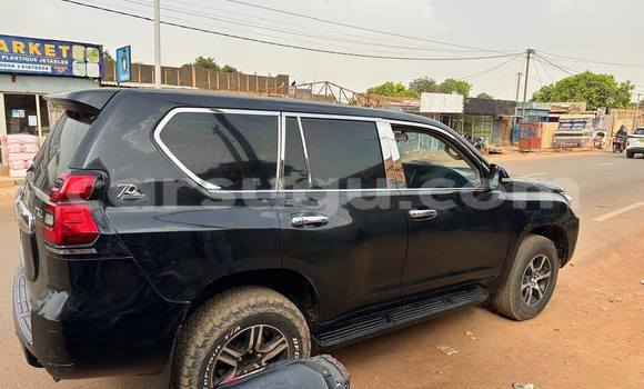 Sayi Na hannu Toyota Prado Black Mota in Ouagadougou a Burkina Faso Sayi Na hannu Toyota Prado Black Mota in Ouagadougou a Burkina Faso