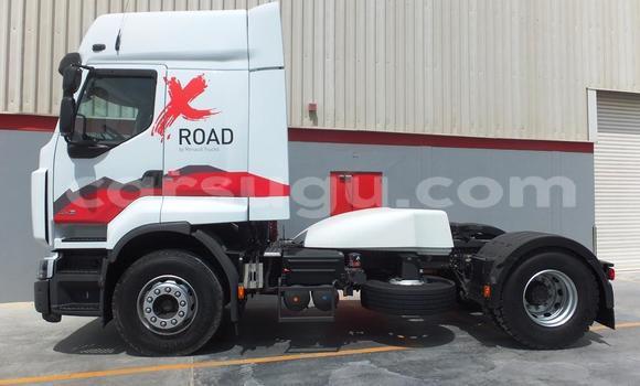 Sayi Na hannu Renault TRM 10000 Red Babbar mota in Diebougou a Bougouriba Sayi Na hannu Renault TRM 10000 Red Babbar mota in Diebougou a Bougouriba