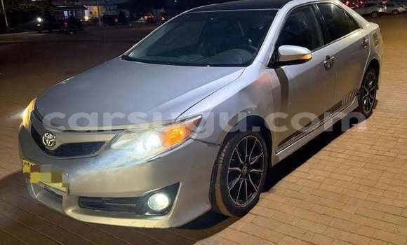 Acheter Occasion Voiture Toyota Camry Gris à Ouagadougou, Burkina-Faso