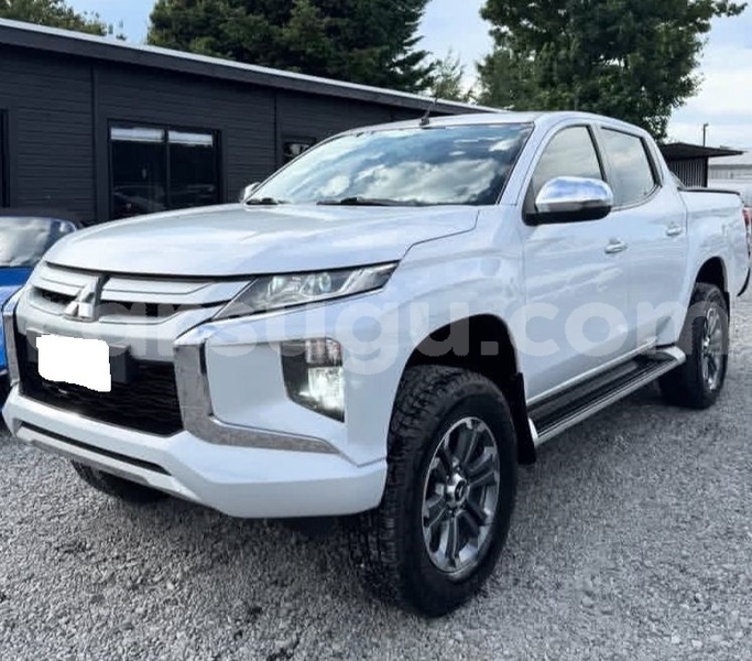 Big with watermark mitsubishi l200 burkina faso ouagadougou 11716
