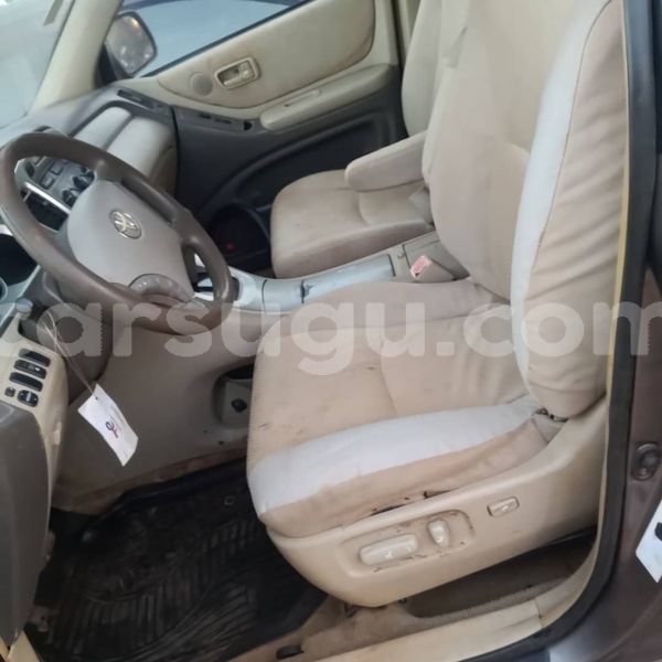 Big with watermark toyota highlander burkina faso ouagadougou 11732
