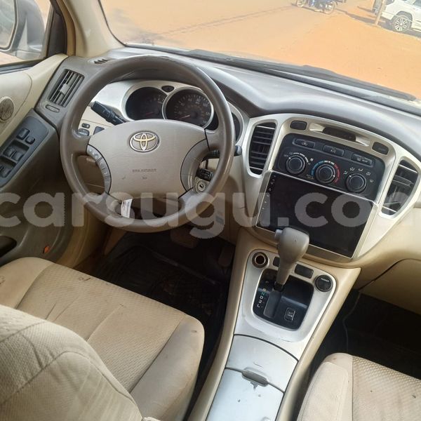 Big with watermark toyota highlander burkina faso ouagadougou 11732