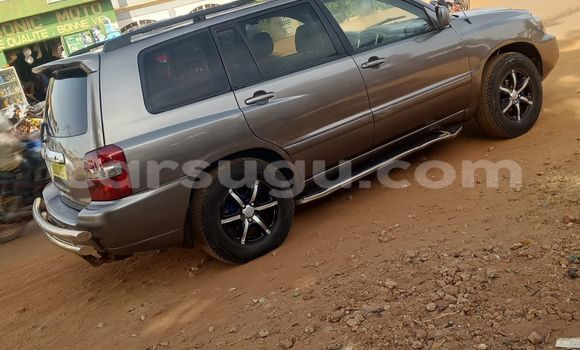 Acheter Occasion Voiture Toyota Highlander Gris à Ouagadougou, Burkina-Faso Acheter Occasion Voiture Toyota Highlander Gris à Ouagadougou, Burkina-Faso