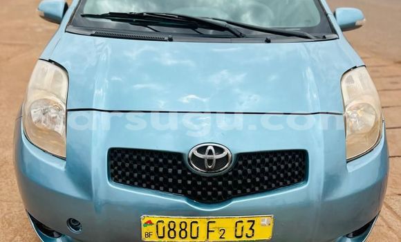 Acheter Occasion Voiture Toyota Yaris Bleu à Ouagadougou, Burkina-Faso