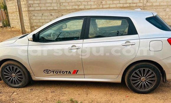 Acheter Occasion Voiture Toyota Matrix Gris à Ouagadougou, Burkina-Faso Acheter Occasion Voiture Toyota Matrix Gris à Ouagadougou, Burkina-Faso