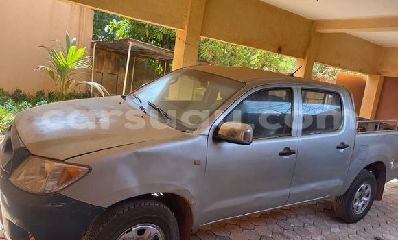 Acheter Occasion Voiture Toyota Hilux Gris à Ouagadougou, Burkina-Faso