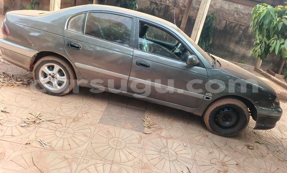 Acheter Occasion Voiture Toyota Avensis Gris à Ouagadougou, Burkina-Faso Acheter Occasion Voiture Toyota Avensis Gris à Ouagadougou, Burkina-Faso