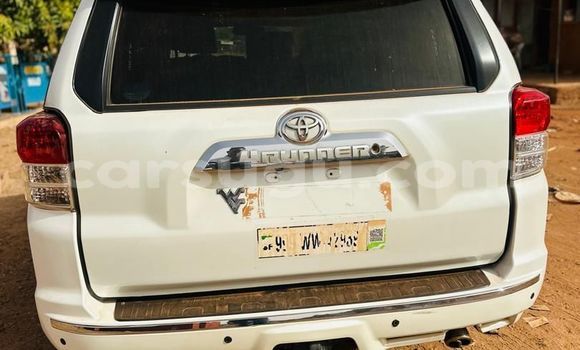 Acheter Occasion Voiture Toyota 4Runner Blanc à Ouagadougou, Burkina-Faso Acheter Occasion Voiture Toyota 4Runner Blanc à Ouagadougou, Burkina-Faso