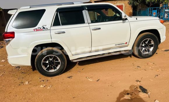 Acheter Occasion Voiture Toyota 4Runner Blanc à Ouagadougou, Burkina-Faso Acheter Occasion Voiture Toyota 4Runner Blanc à Ouagadougou, Burkina-Faso
