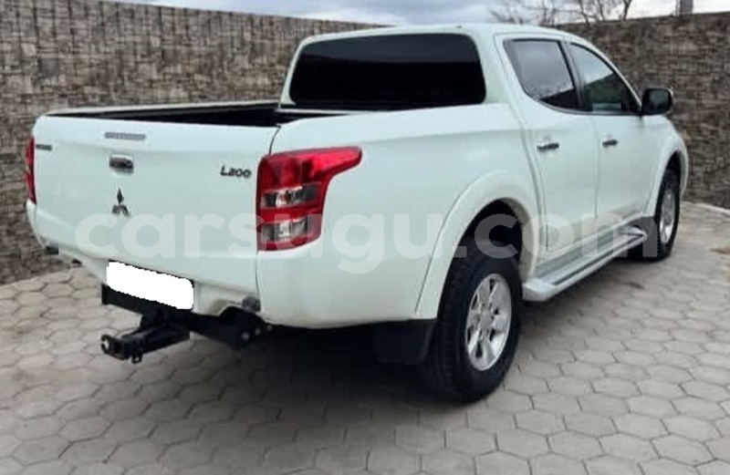 Big with watermark mitsubishi l200 burkina faso ouagadougou 11760