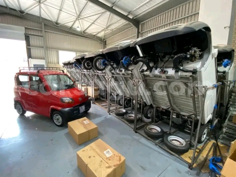 Big with watermark bajaj qute bale boromo 11766