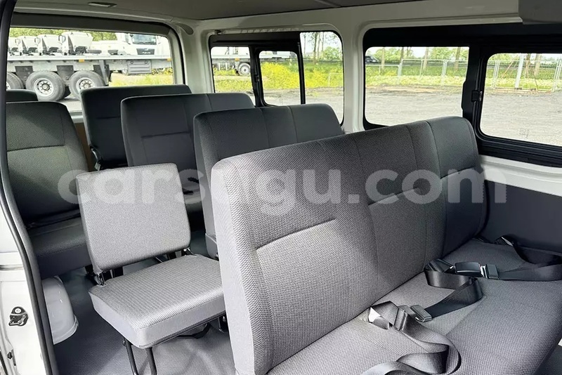 Big with watermark toyota hiace houet bekuy 11768