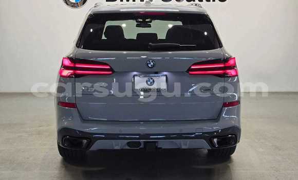 Acheter Neuf Voiture BMW X5 M Bleu à Ouagadougou, Burkina-Faso Acheter Neuf Voiture BMW X5 M Bleu à Ouagadougou, Burkina-Faso