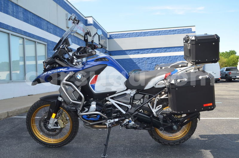 Big with watermark bmw r1200gs adventure burkina faso ouagadougou 11790