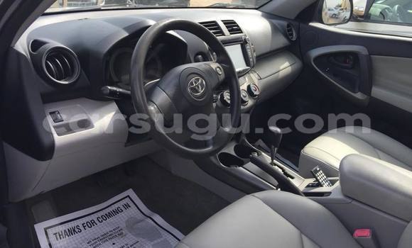 Acheter Occasion Voiture Toyota RAV4 Gris à Ouagadougou, Burkina-Faso Acheter Occasion Voiture Toyota RAV4 Gris à Ouagadougou, Burkina-Faso