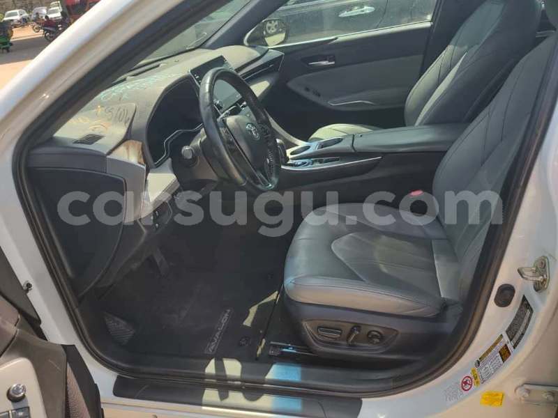 Big with watermark toyota avalon burkina faso ouagadougou 11806