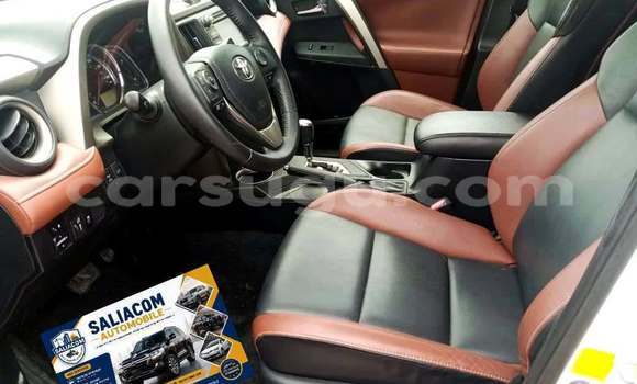 Buy Used Toyota RAV4 White Car in Ouagadougou in Burkina Faso Buy Used Toyota RAV4 White Car in Ouagadougou in Burkina Faso