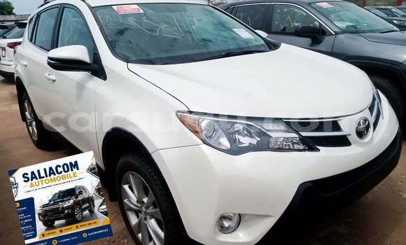 Buy Used Toyota RAV4 White Car in Ouagadougou in Burkina Faso Buy Used Toyota RAV4 White Car in Ouagadougou in Burkina Faso