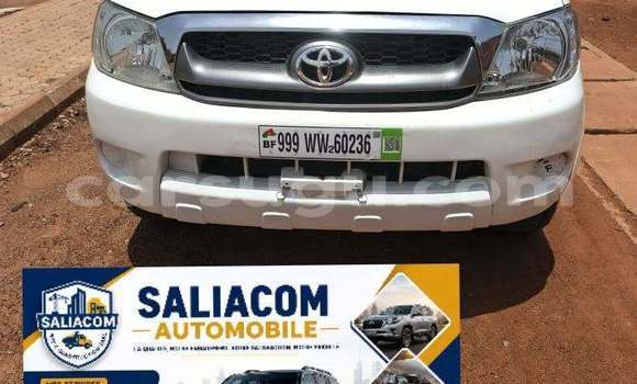 Buy Used Toyota Hilux White Car in Ouagadougou in Burkina Faso Buy Used Toyota Hilux White Car in Ouagadougou in Burkina Faso