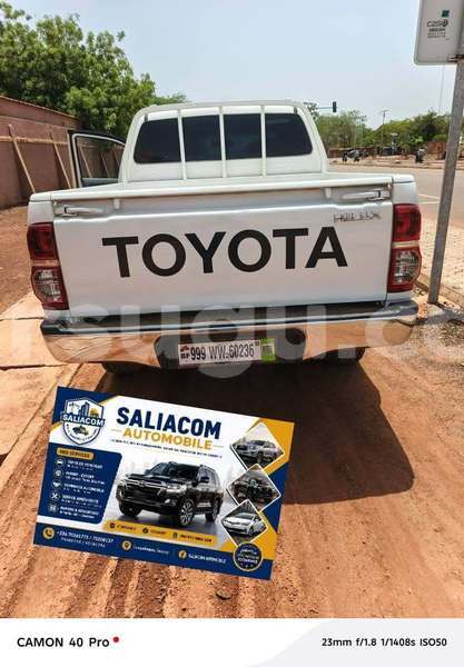 Big with watermark toyota hilux burkina faso ouagadougou 11814