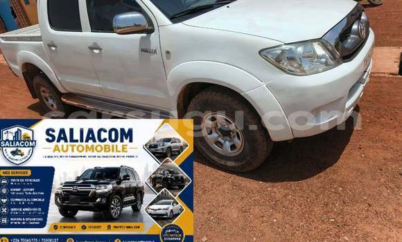 Buy Used Toyota Hilux White Car in Ouagadougou in Burkina Faso Buy Used Toyota Hilux White Car in Ouagadougou in Burkina Faso