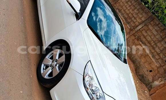 Buy Used Chevrolet Cruze White Car in Ouagadougou in Burkina Faso Buy Used Chevrolet Cruze White Car in Ouagadougou in Burkina Faso