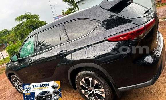 Sayi Na hannu Toyota Highlander Black Mota in Ouagadougou a Burkina Faso Sayi Na hannu Toyota Highlander Black Mota in Ouagadougou a Burkina Faso
