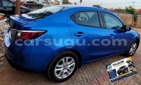 Buy Used Toyota Yaris Blue Car in Ouagadougou in Burkina Faso Buy Used Toyota Yaris Blue Car in Ouagadougou in Burkina Faso