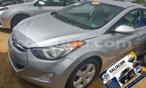 Sayi Na hannu Hyundai Elantra Azurfa Mota in Ouagadougou a Burkina Faso Sayi Na hannu Hyundai Elantra Azurfa Mota in Ouagadougou a Burkina Faso