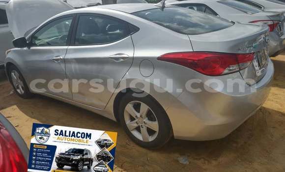 Sayi Na hannu Hyundai Elantra Azurfa Mota in Ouagadougou a Burkina Faso Sayi Na hannu Hyundai Elantra Azurfa Mota in Ouagadougou a Burkina Faso