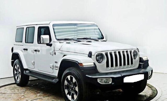 Acheter Occasion Voiture Jeep Wrangler Blanc à Ouagadougou, Burkina-Faso