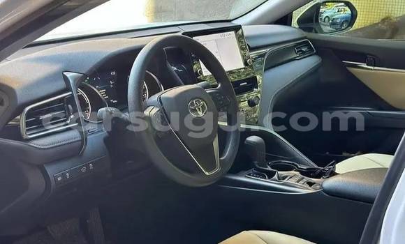 Buy Used Toyota Camry White Car in Ouagadougou in Burkina Faso Buy Used Toyota Camry White Car in Ouagadougou in Burkina Faso