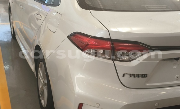 Buy Import Toyota Corolla White Car in Ziniare in Oubritenga Buy Import Toyota Corolla White Car in Ziniare in Oubritenga