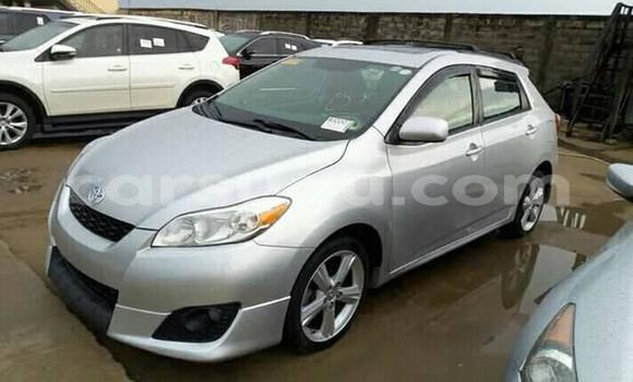 Sayi Na hannu Toyota Matrix Azurfa Mota in Ouagadougou a Burkina Faso Sayi Na hannu Toyota Matrix Azurfa Mota in Ouagadougou a Burkina Faso