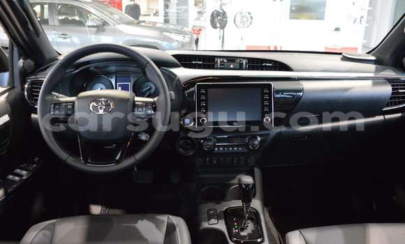 Buy Used Toyota Hilux Green Car in Ouagadougou in Burkina Faso Buy Used Toyota Hilux Green Car in Ouagadougou in Burkina Faso