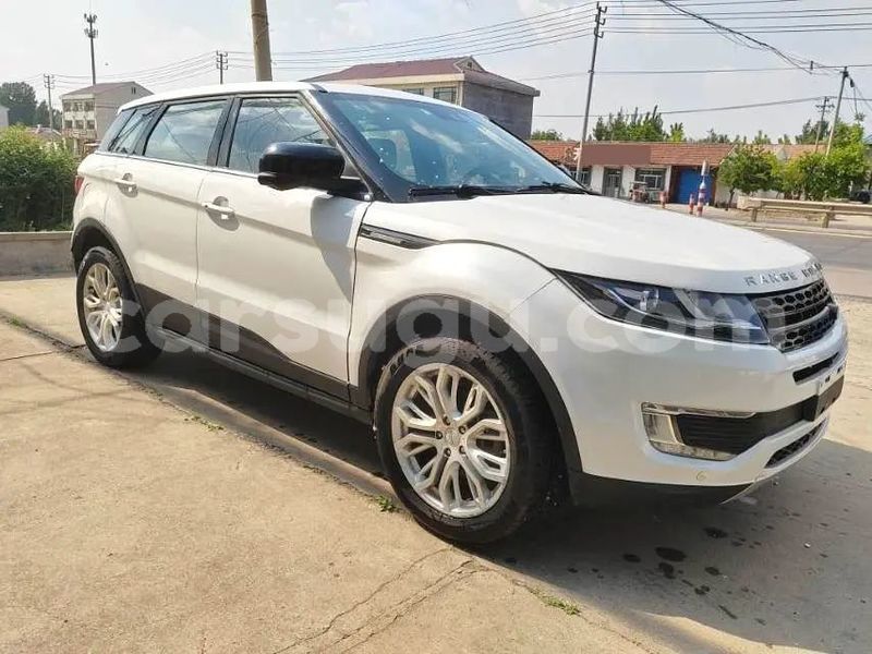 Big with watermark land rover range rover evoque burkina faso bobo dioulasso 11865