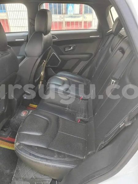 Big with watermark land rover range rover evoque burkina faso bobo dioulasso 11865