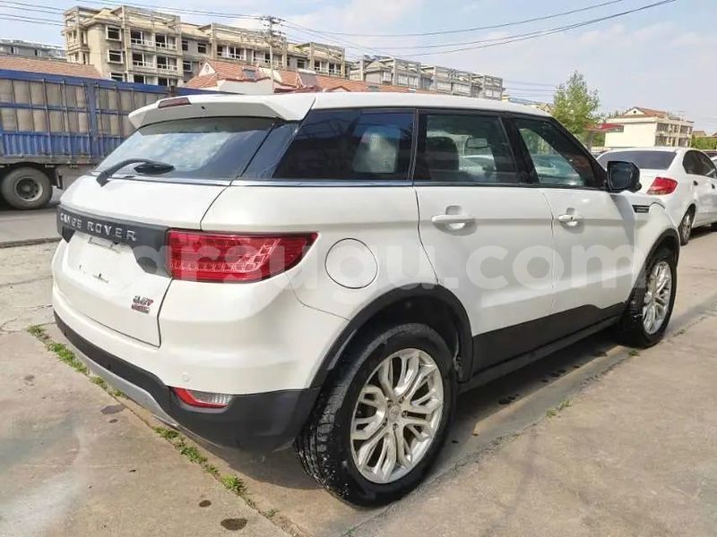 Big with watermark land rover range rover evoque burkina faso bobo dioulasso 11865
