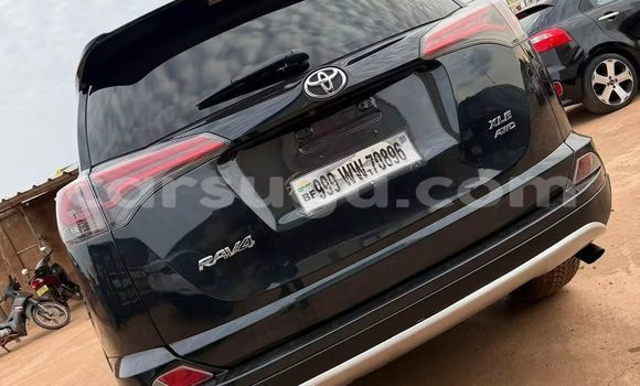 Acheter Occasion Voiture Toyota RAV4 Gris à Ouagadougou, Burkina-Faso Acheter Occasion Voiture Toyota RAV4 Gris à Ouagadougou, Burkina-Faso