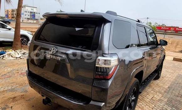 Acheter Occasion Voiture Toyota 4Runner Gris à Ouagadougou, Burkina-Faso Acheter Occasion Voiture Toyota 4Runner Gris à Ouagadougou, Burkina-Faso